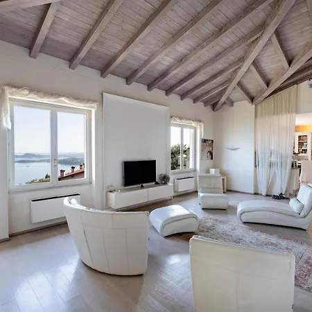 Villaro View * Gardone Riviera